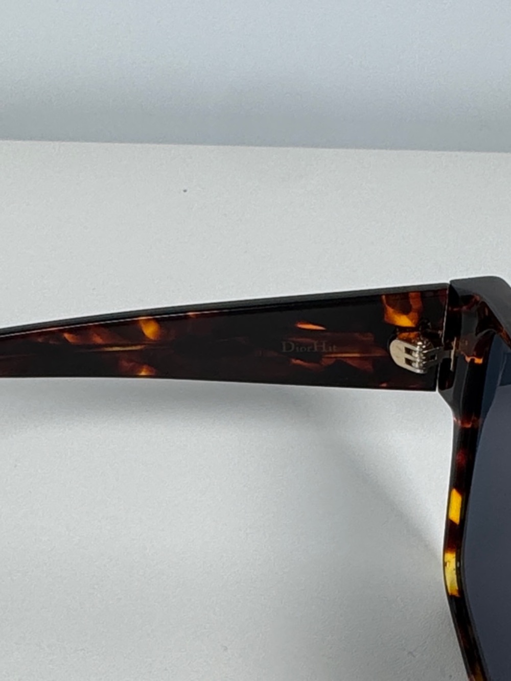 Dior Tortoiseshell Frame Sunglasses - Diorhit 62M - Picture 5 of 7